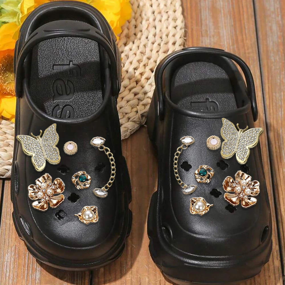 Women's Rhinestone Butterfly Flowers Jelly Shoes Summer Outdoor Activities Thick Sole Non-Slip Increased Toe Cap Sandals