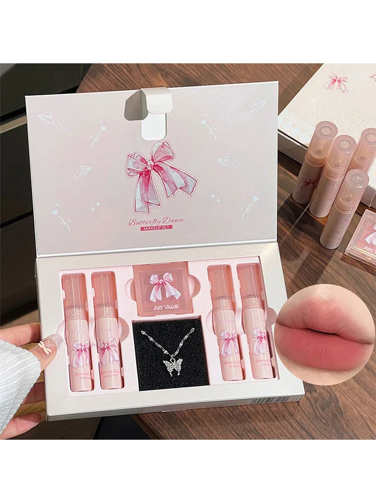 6-Piece Makeup Set (in Box)
Includes velvet matte lipsticks, nude lip gloss, moisturizing lip shine, face blush palette, and necklace—perfect as a gift.