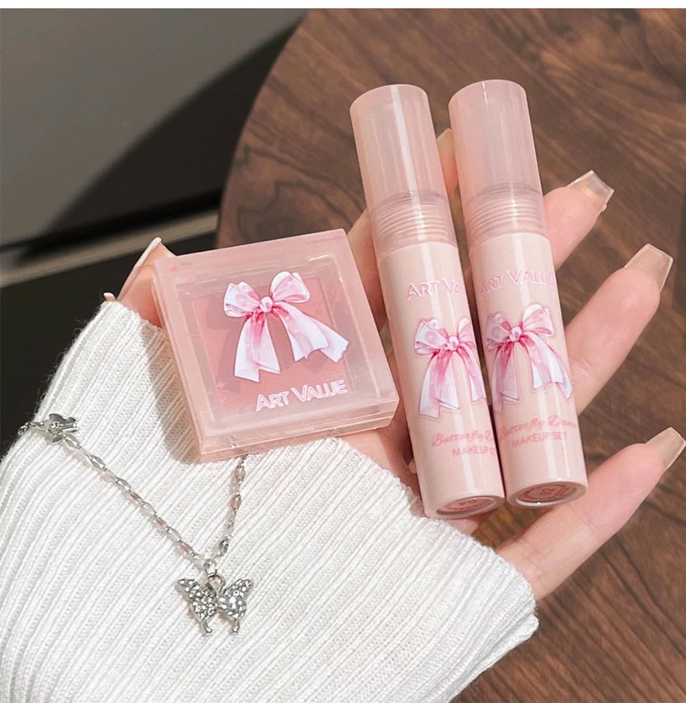 6-Piece Makeup Set (in Box)
Includes velvet matte lipsticks, nude lip gloss, moisturizing lip shine, face blush palette, and necklace—perfect as a gift.