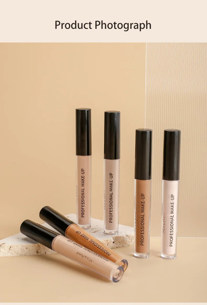 Logra un rostro impecable con nuestro corrector líquido profesional, diseñado para ofrecer alta cobertura desde la primera aplicación sin dejar sensación pesada.