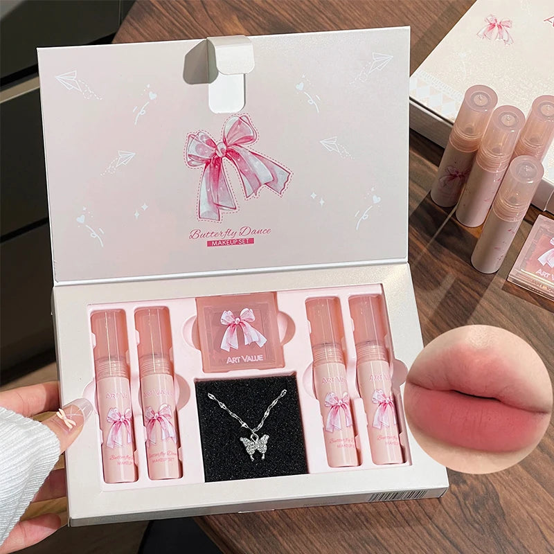 6-Piece Makeup Set (in Box)
Includes velvet matte lipsticks, nude lip gloss, moisturizing lip shine, face blush palette, and necklace—perfect as a gift.